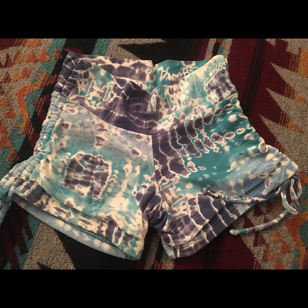 Yoga shorts